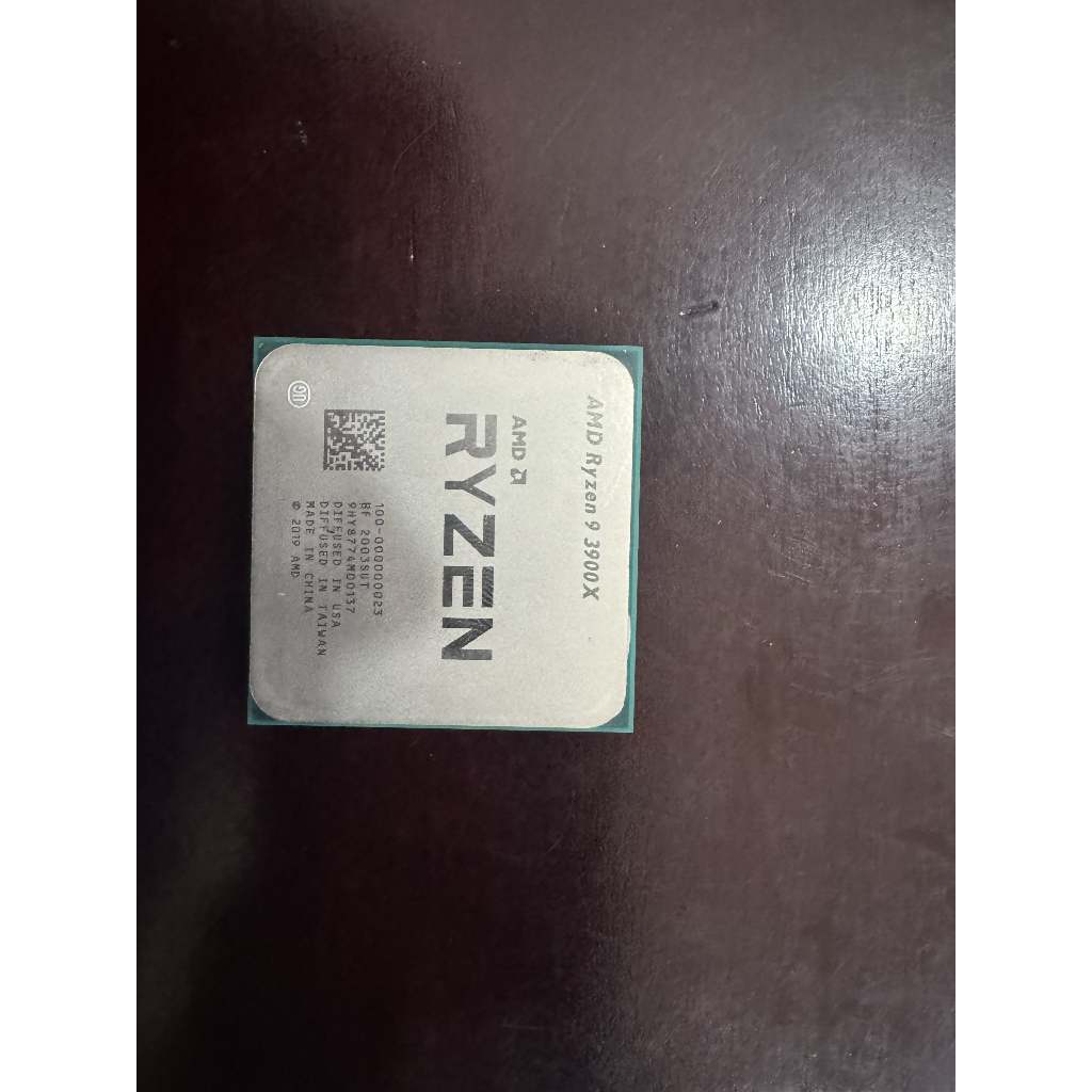 CPU AMD Ryzen 9 3900X