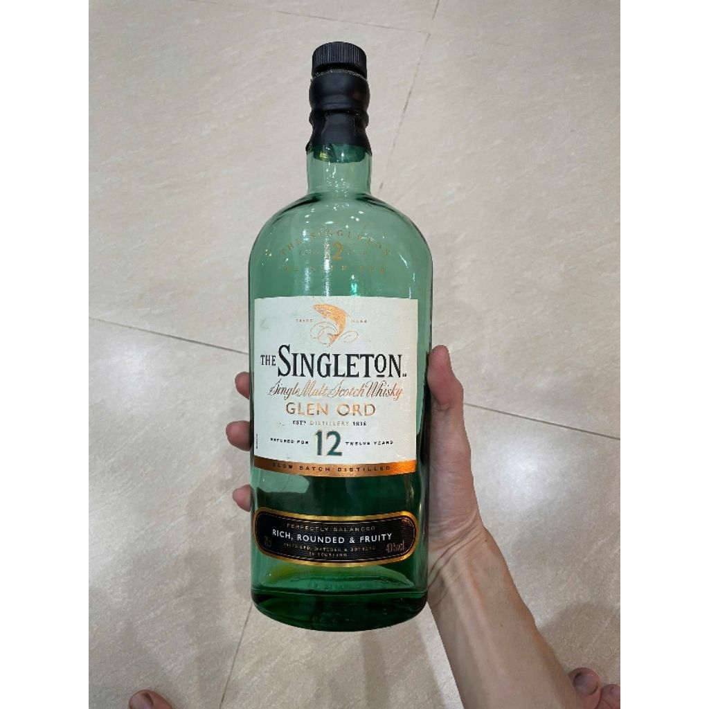 Vỏ Chai Rượu Singleton 12 Glen Ord
 không hộp Chai Rỗng Không Có Rượu Bên Trong.