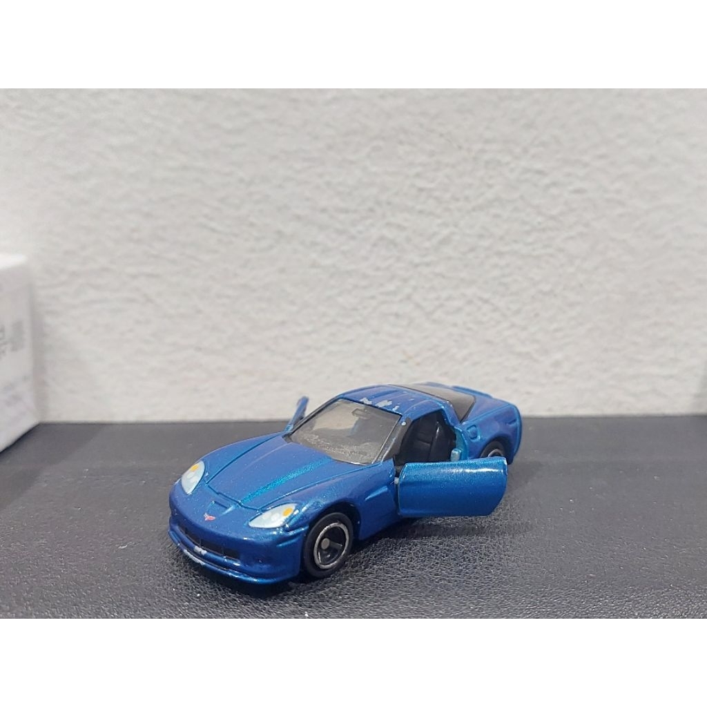 Xe mô hình Tomica No.5 Chevrolet Corvette Z06  - Made in Vietnam