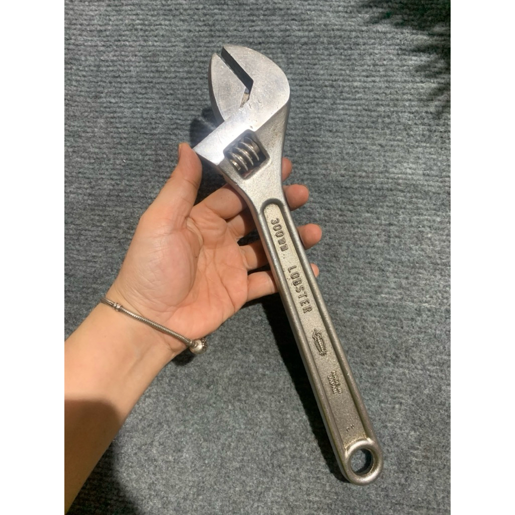 Mỏ lết Lobster 300mm -Nhật bãi