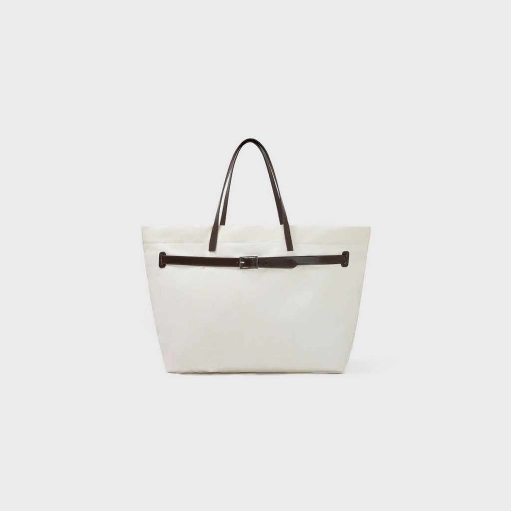 GIAN SAIGON – Tote Canvas Khóa Đai Da - Màu Trắng