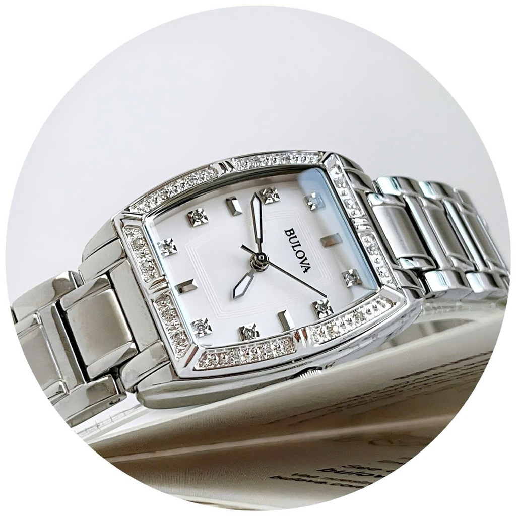 Đồng Hồ Nữ Bulova 96R162 Quartz Size 24x30 Silver Highbridge Diamond Ladies