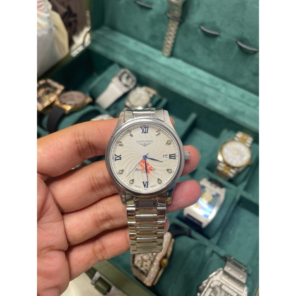 Sale 1 Chiếc - Longines 40mm máy pin chất lượng bào hành 2 Năm