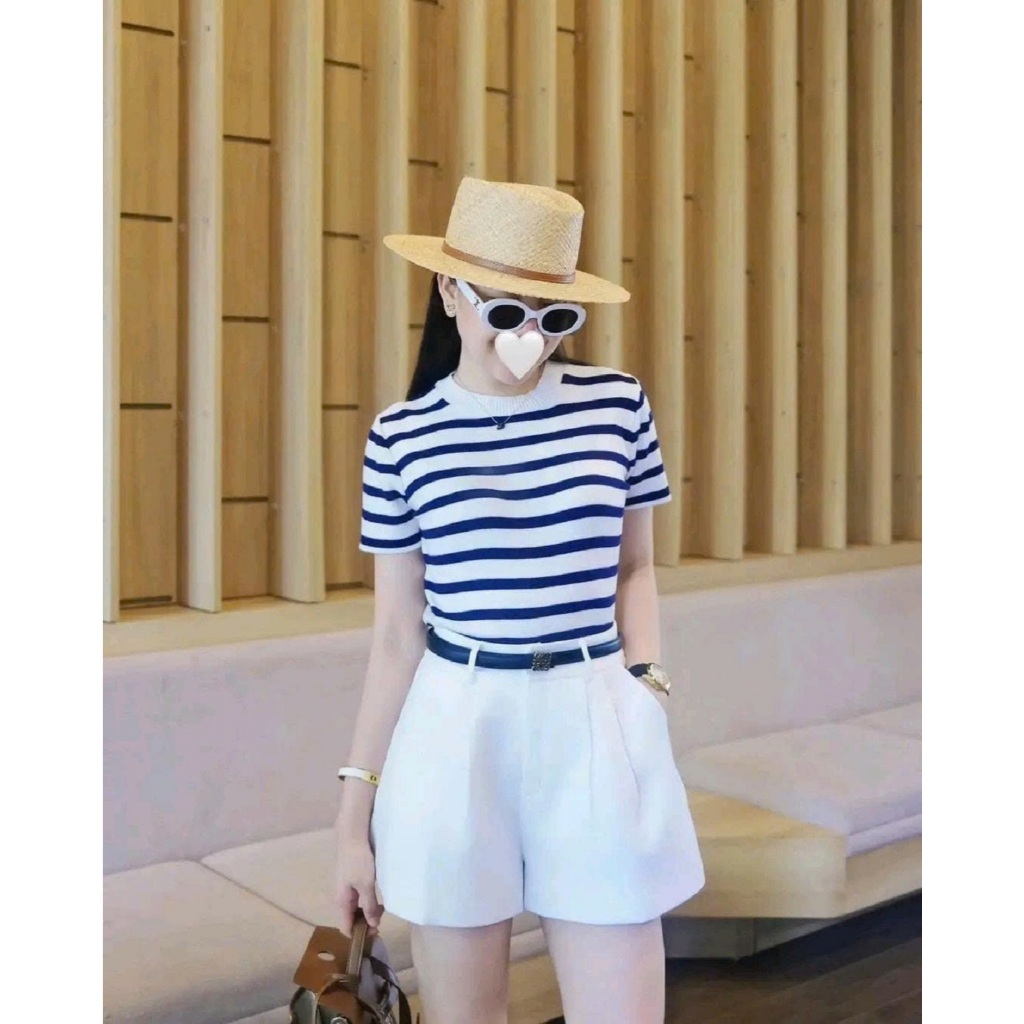 Áo Bigsize Nữ Tú Mỡ Áo Thun Bigsize Kẻ Cổ Tròn Thiết Kế Trẻ Trung Đi Chơi Đi Tiệc Đủ Size 45-80kg AT0082 | BigBuy360 - bigbuy360.vn