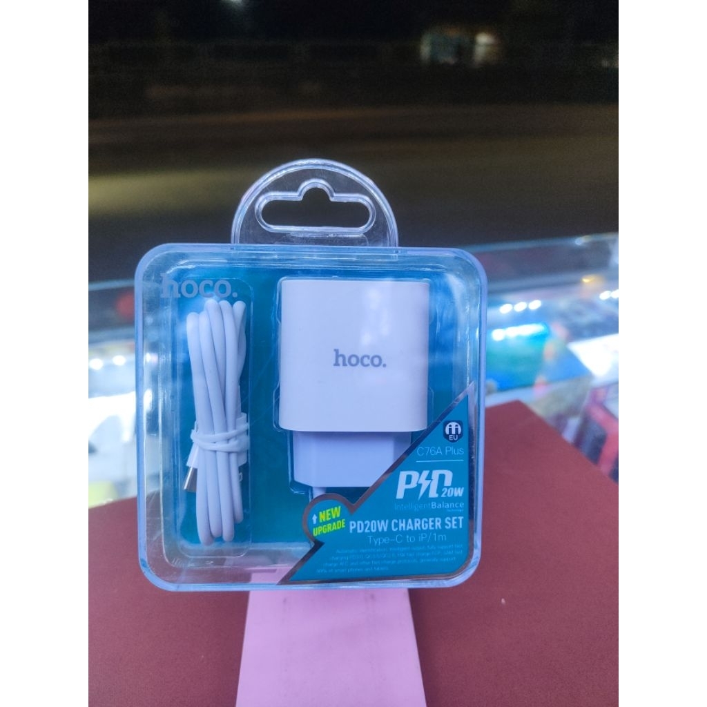 Hoco C76A Plus PD20W Charger Set - Sạc Nhanh Type-C to USB-C 20W với Cáp Trắng