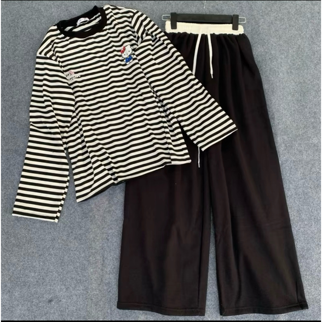 Áo thun dài tay kẻ sọc in kitty habo mix quần xuông phối cạp