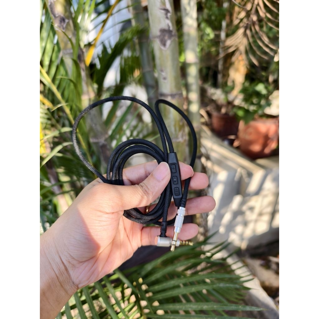 Dây dẫn 2 đầu 3.5mm có mic - Dây dù bền bỉ