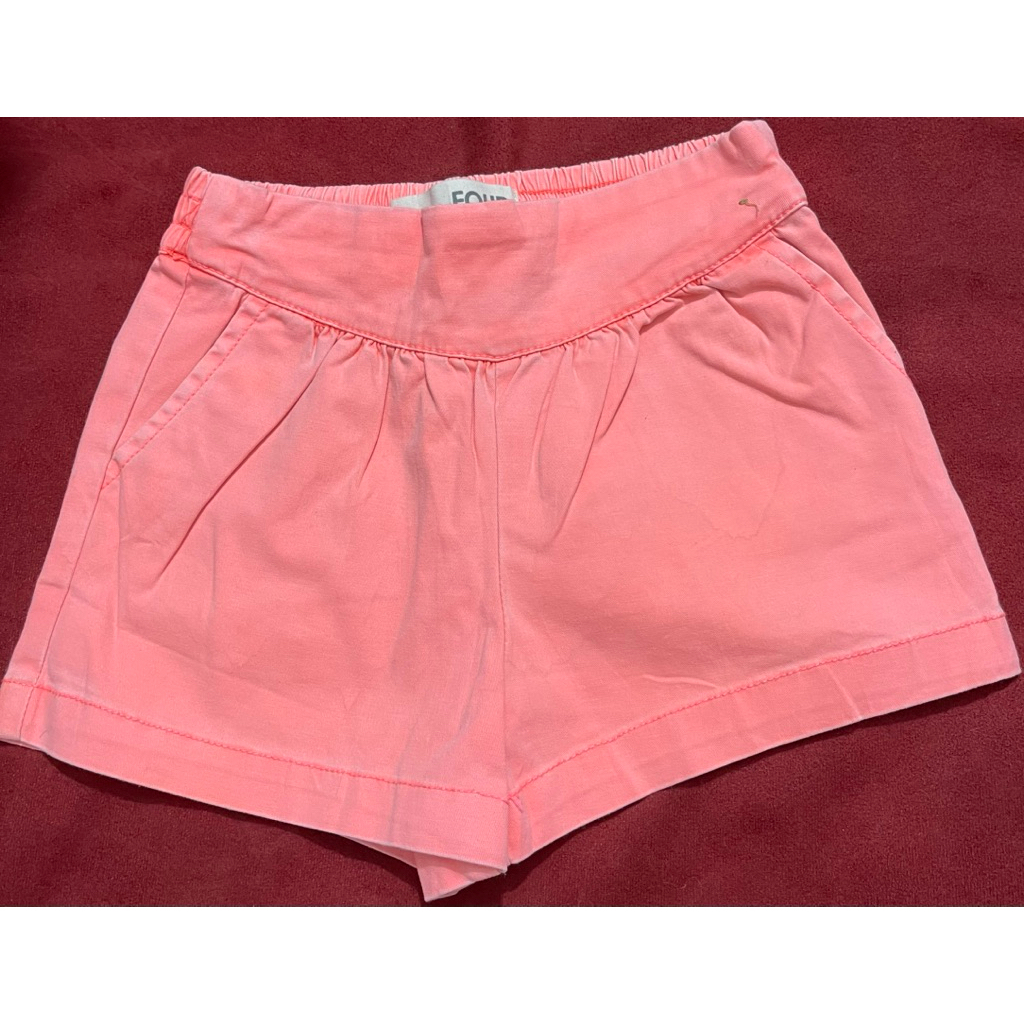 [Auth 80%] Quần short bé gái hiệu Four Úc – Eo 50–52cm – Dài 23cm – Form 4 tuổi – pass rẻ do áp màu