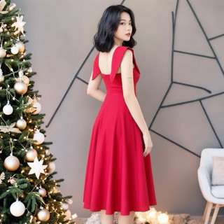 Đầm dự tiệc sang chảnh màu đỏ cổ đắp vai (kèm hình thật)