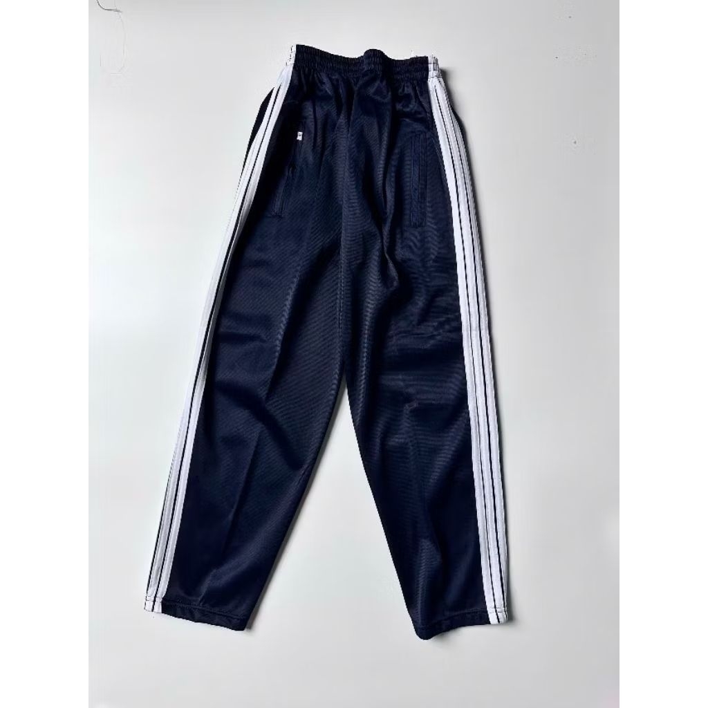 Quần thể dục học sinh