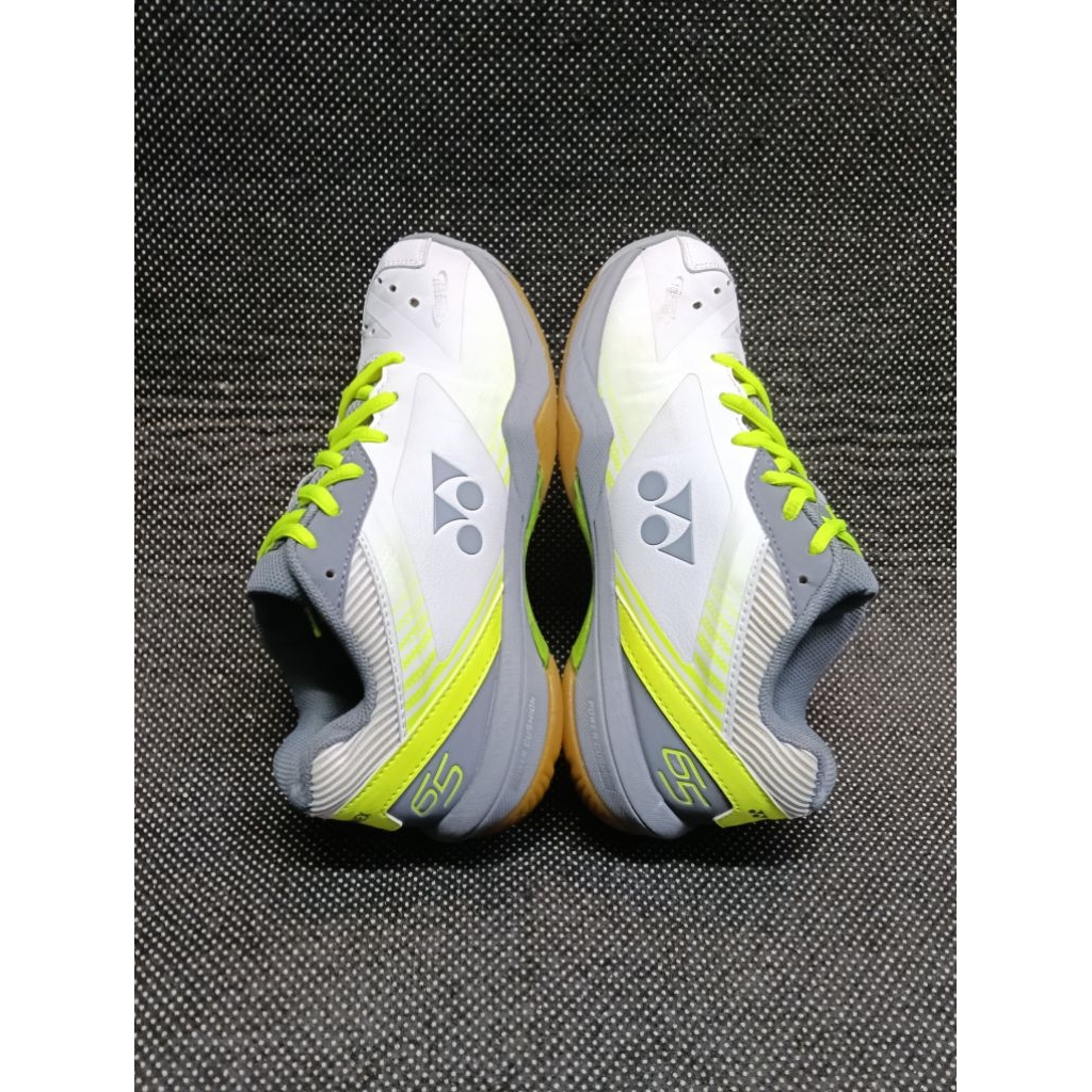 Yonex 65Z3 Slim