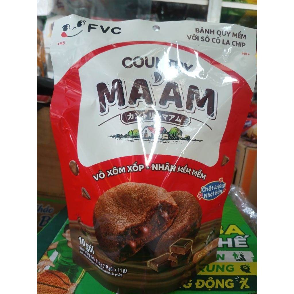 Bánh Quy Mềm Với Sôcôla Chip COUNTRY MA'AM Vị Sôcôla 115g (10 Gói/Túi)
