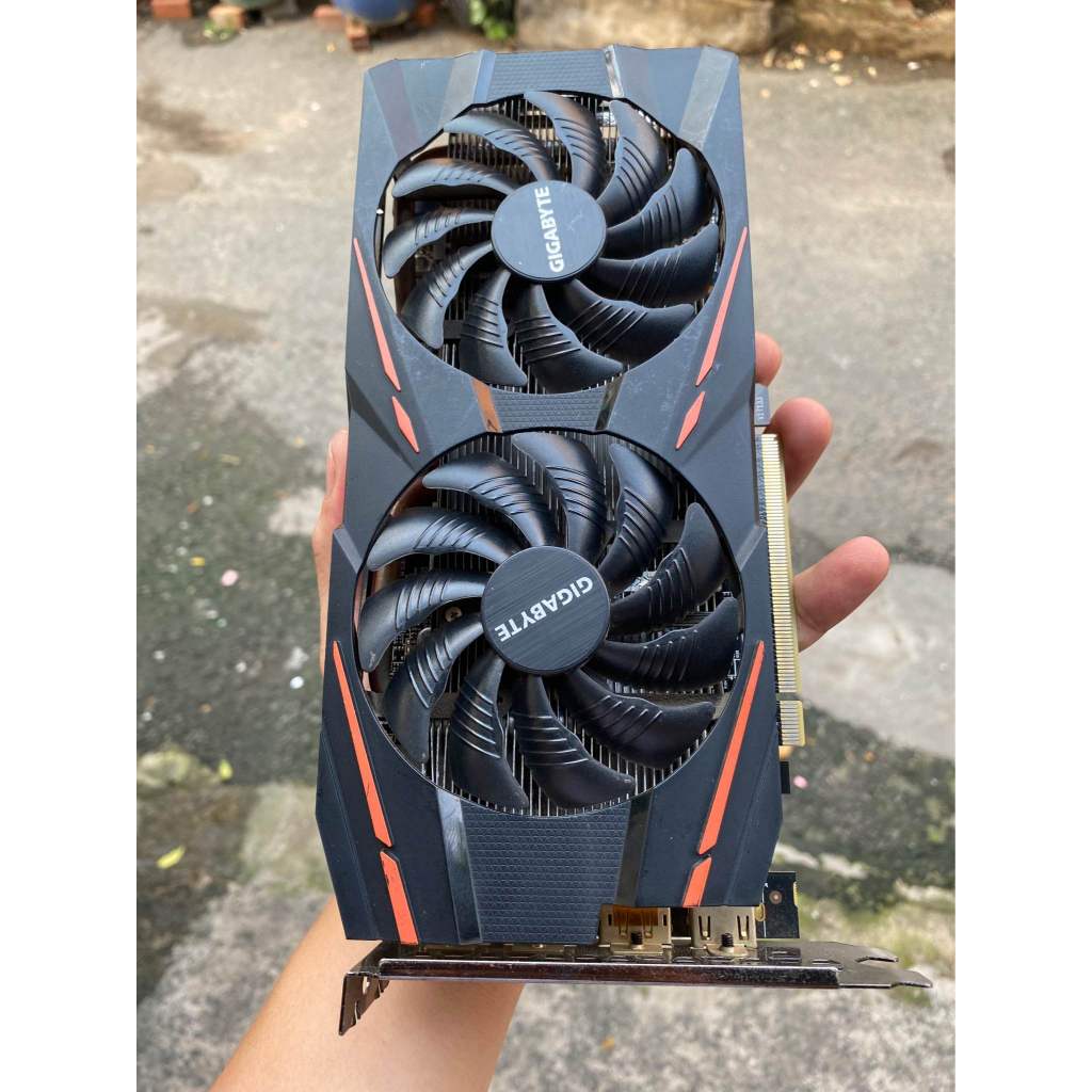 CARD MÀN HÌNH GIGA RX 580 8GB
