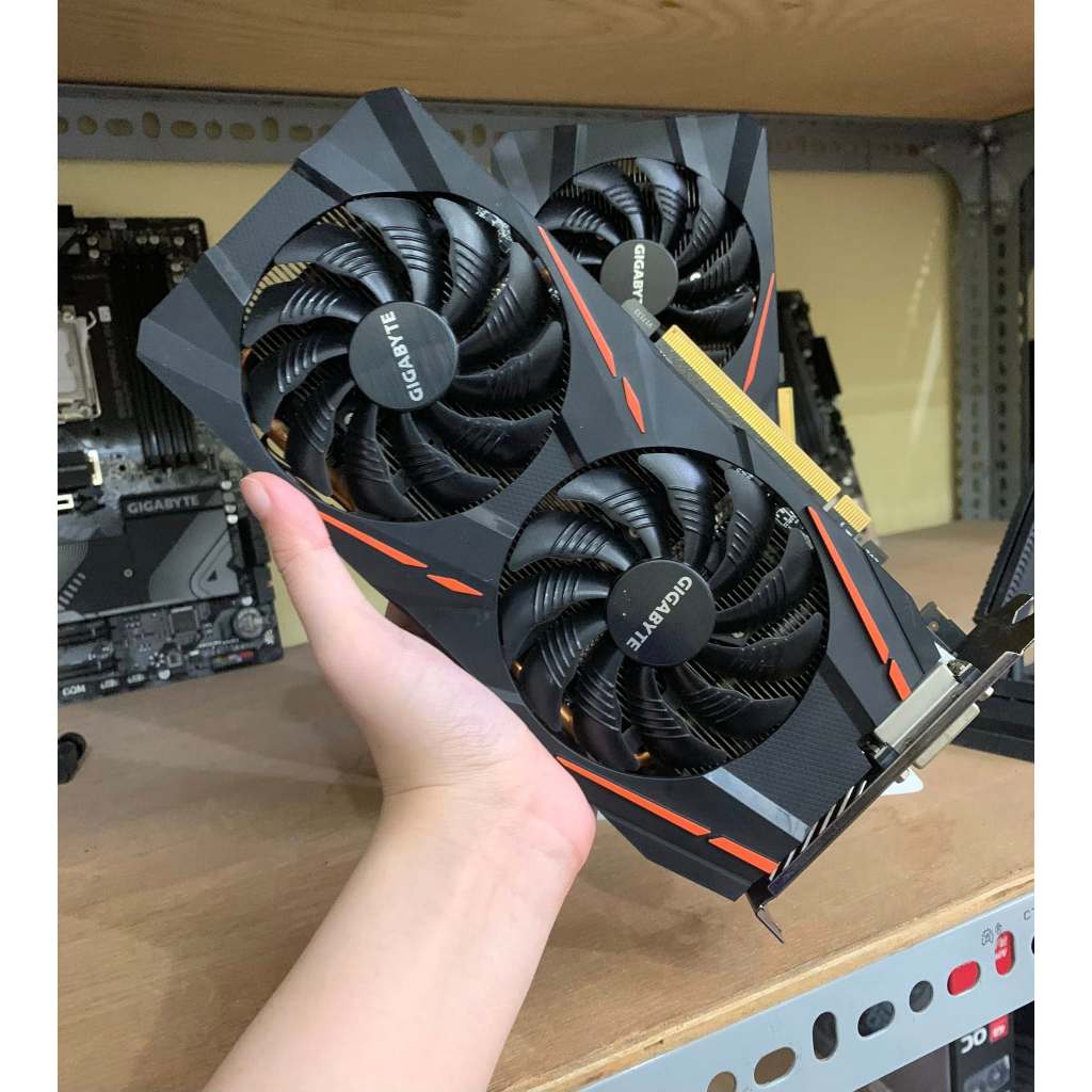 CARD MÀN HÌNH GIGA RX570 4GB CÓ BACKLIT
