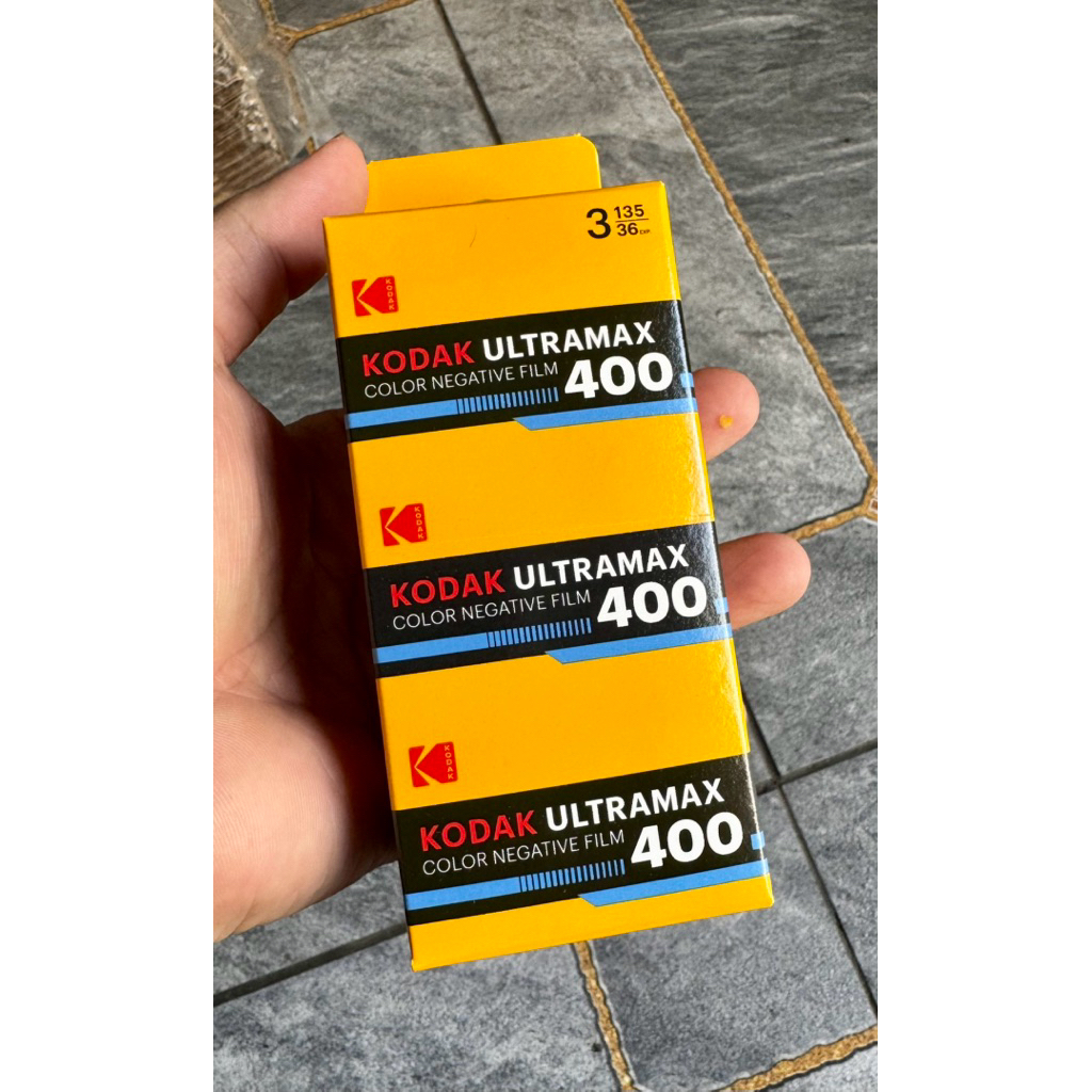 [phim mới] Combo Pack 3 Kodak Ultramax 400 36exp date 12/2027 film 35mm