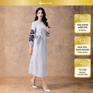  SWANLAKE | Váy Đầm Maxi Nữ Vải Lụa Dày Cao Cấp Cổ Tròn Tay Dài Thêu Hoa Dây Thắt Eo Dự Tiệc D13132 