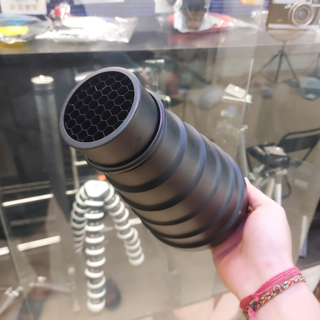 ỐNG GOM SÁNG SNOOT CHO ĐÈN FLASH ĐÈN LED NGẰM BOWEN GODOX KÈM FILTER MÀU CHO ĐÈN NGẰM BOWEN