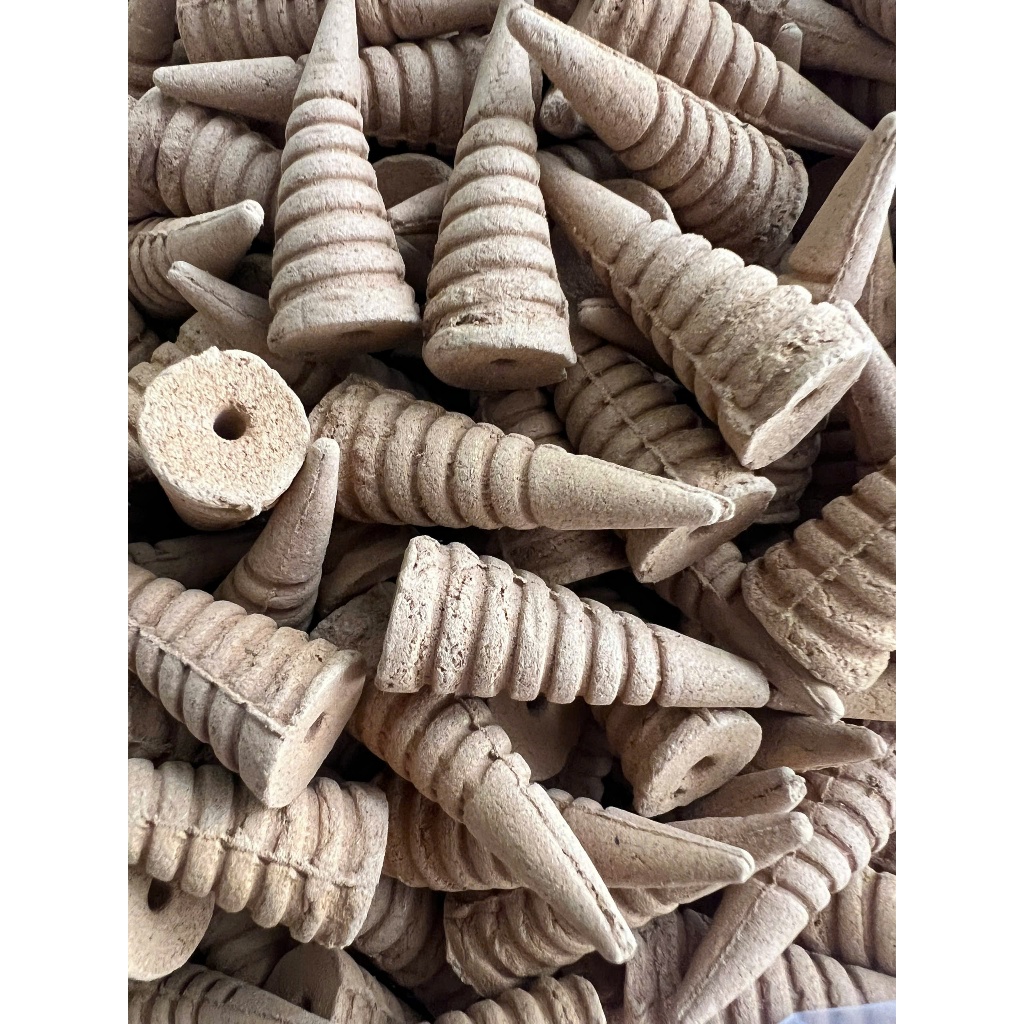 10 nụ hương bài nguyên chất - Sở Nhang Phước Thiện, Toà Thánh Tây Ninh