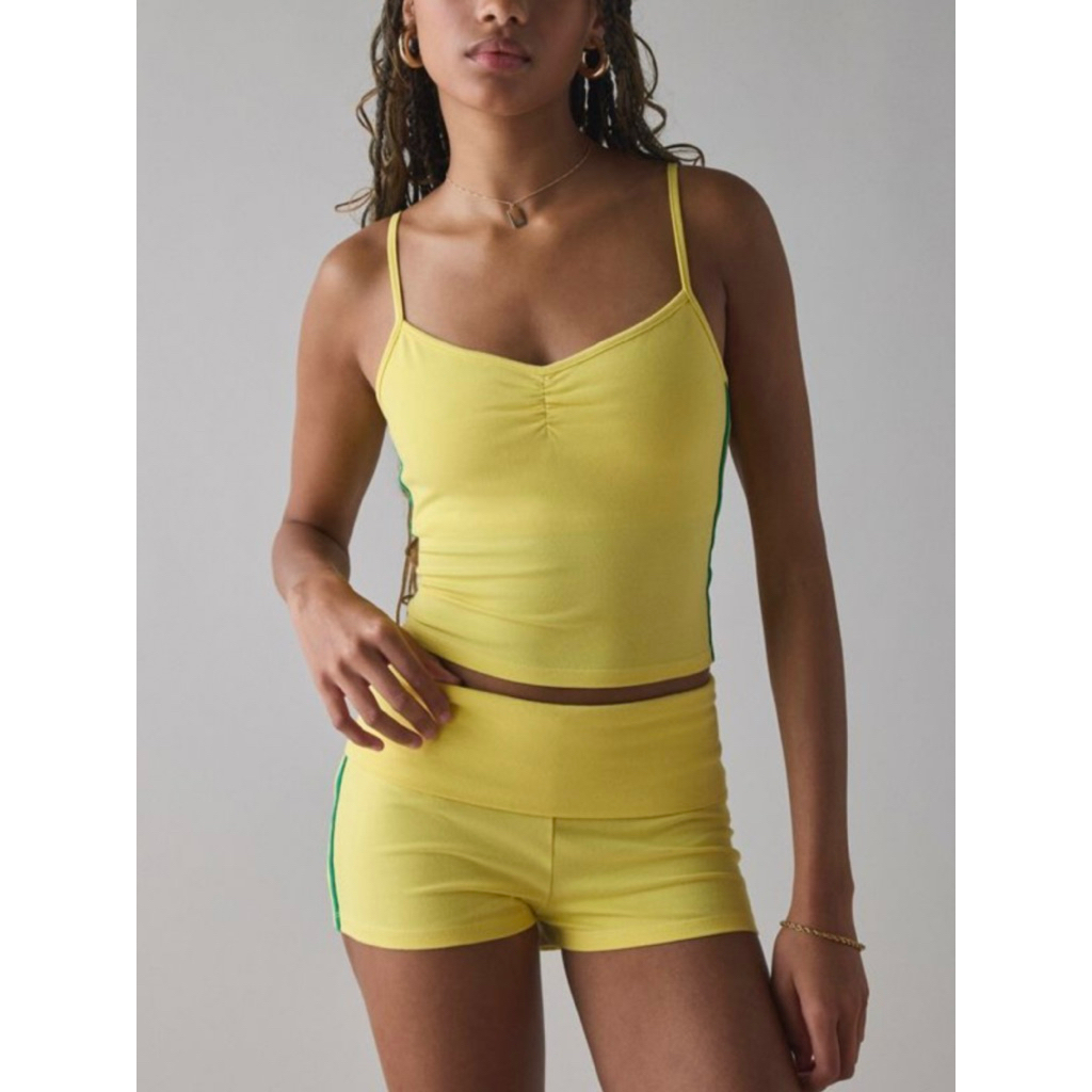 Set bộ hiệu Urban Outfitters