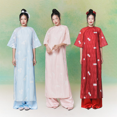 RECHIC Áo dài Tường San tơ ren cổ tròn tay lửng họa tiết hoa thanh lịch nhẹ nhàng