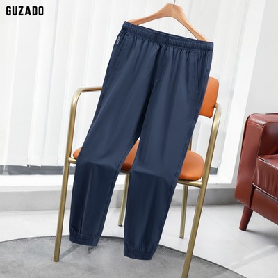 Quần vải quần ống bo GUZADO, mềm nhẹ cạp chun co giãn, Jogger nam vải gió, ráo, thoáng GDC02-GADC25W002