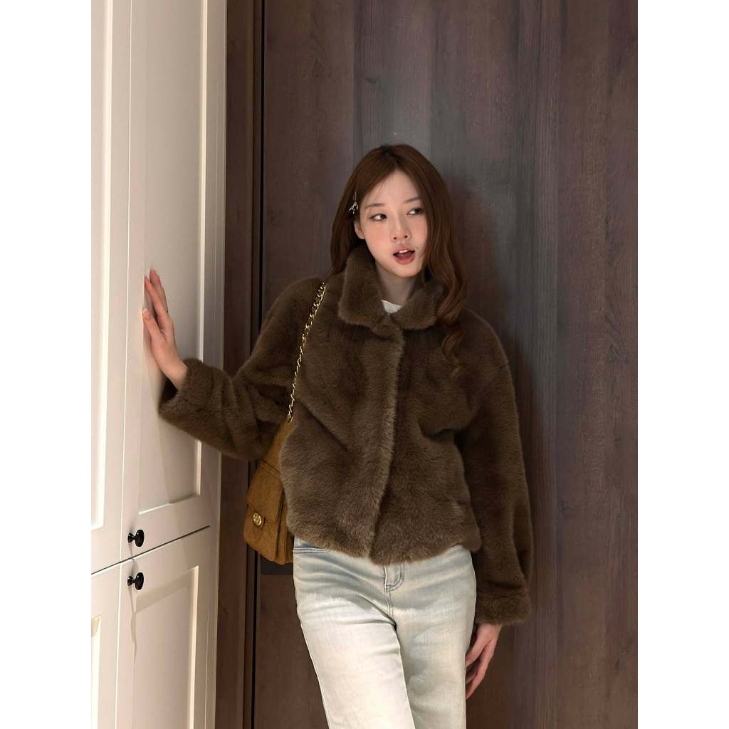 🌼 𝐉𝐨𝐞𝐥𝐥𝐚: Vivi Fur Jacket – Áo Lông Mặc Đông Chuẩn Hàn, Siêu Dễ Mix