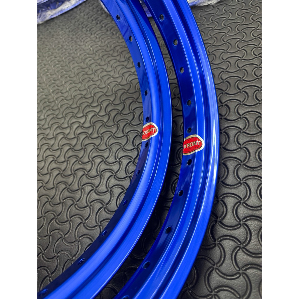 Niềng nhôm Akront vuông trơn bản siêu bóng cao cấp Akront Champions Thái Lan (1 cặp)