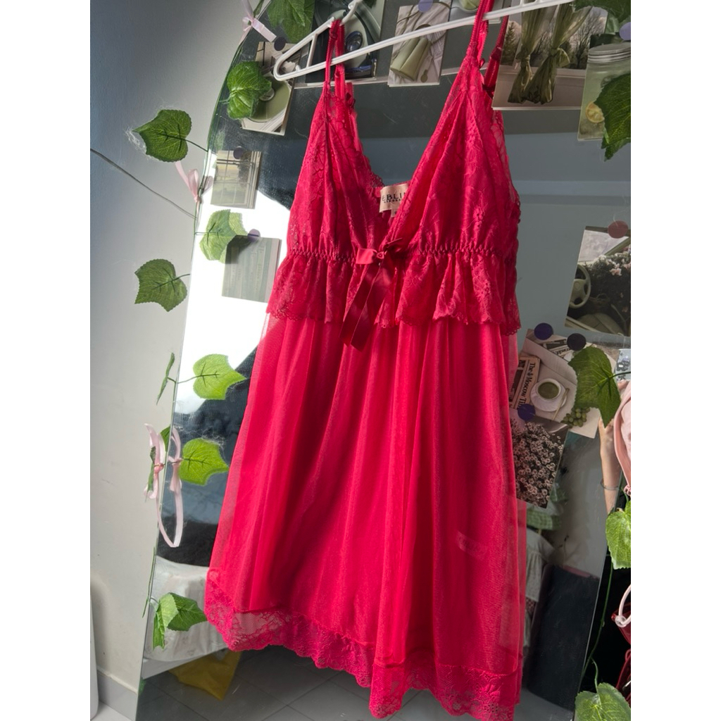 váy đầm ngủ eblin ren voan màu hồng dâu công chúa đính nơ và charm xinh xắn coquette