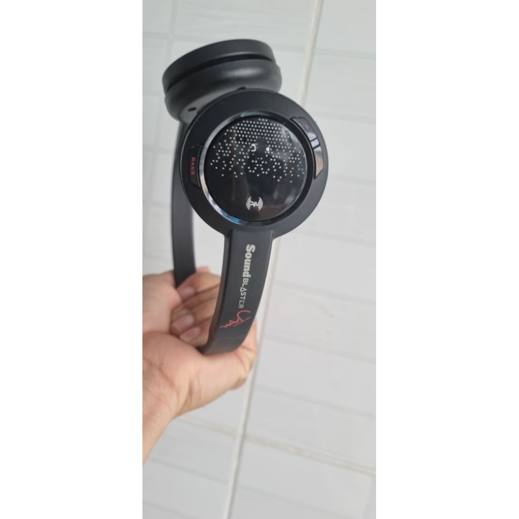 tai nghe bluetooth JAm có nfc