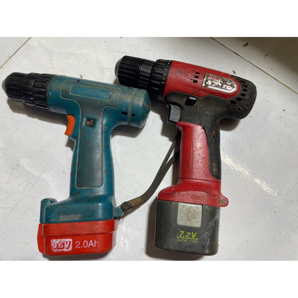 Thanh lý combo 2 Thân máy khoan có vỏ pin Ryobi 7.2v Makita 9.6v