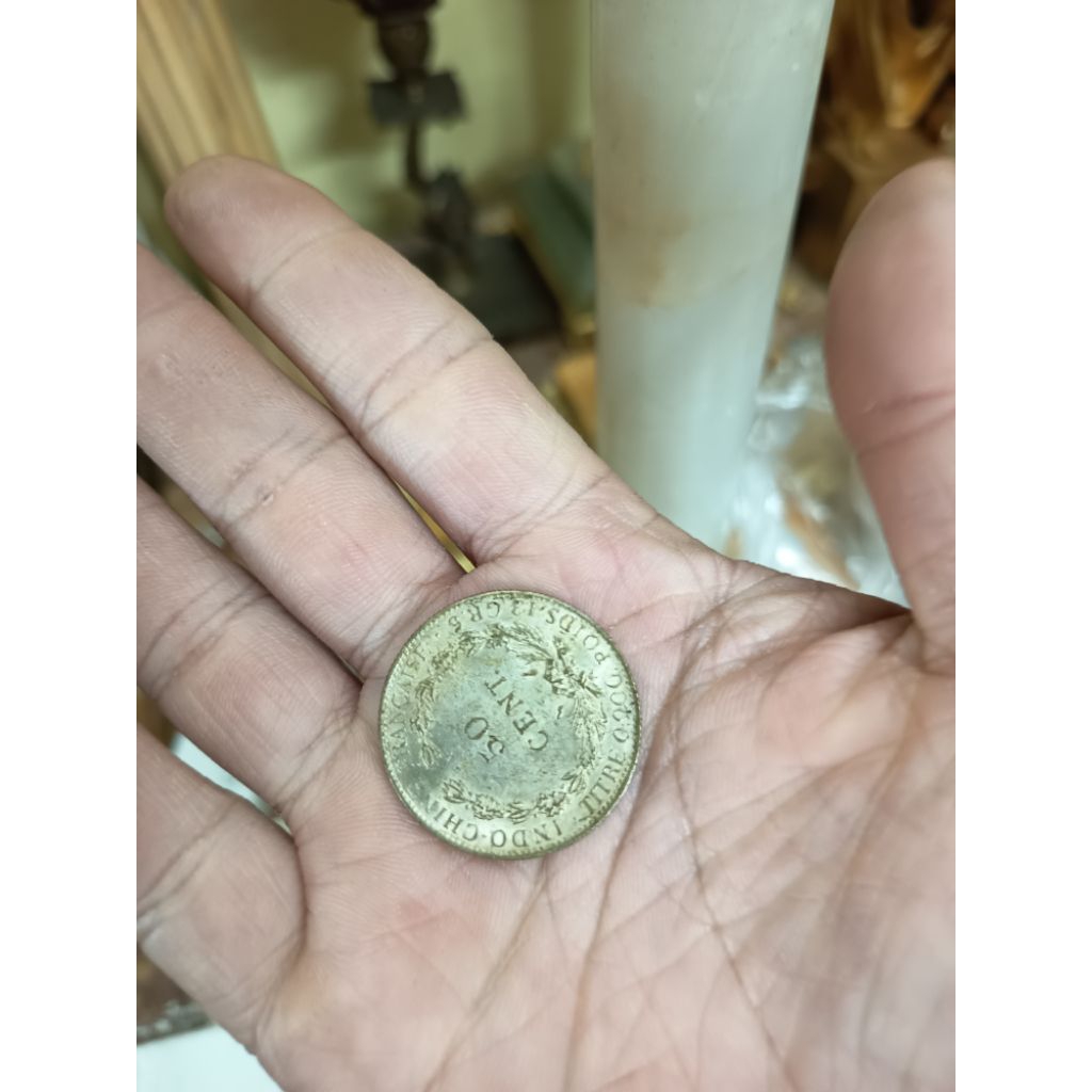 đồng xu fracaise. repulique giá bán 1 đồng ạ loại 50cent