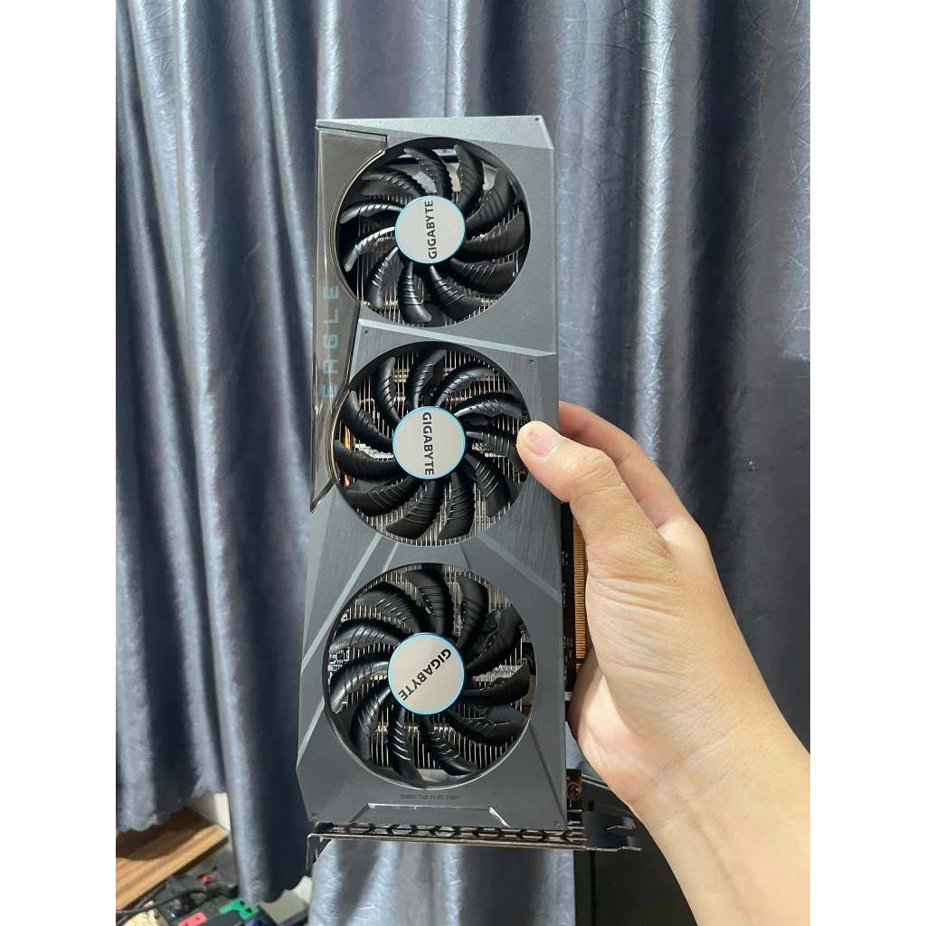 CARD MÀN HÌNH GIGA EAGLE 6600XT 3FAN CHUẨN ZIN