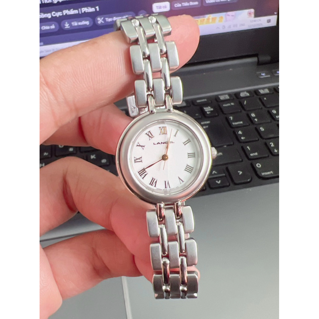 Đồng hồ nữ hiệu lắc xinh máy pin 2hand - Lancel paris - size 24mm, size tay ~ 15,5cm