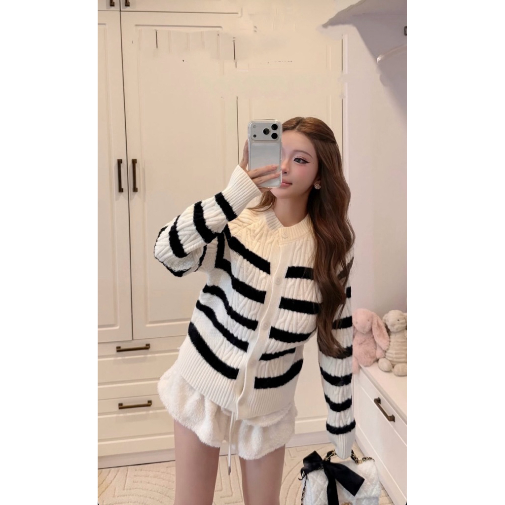 𝑪𝒉𝒐𝒄𝒐•[ Order ] Áo Len Khuy Kẻ Ngang Hàng QC