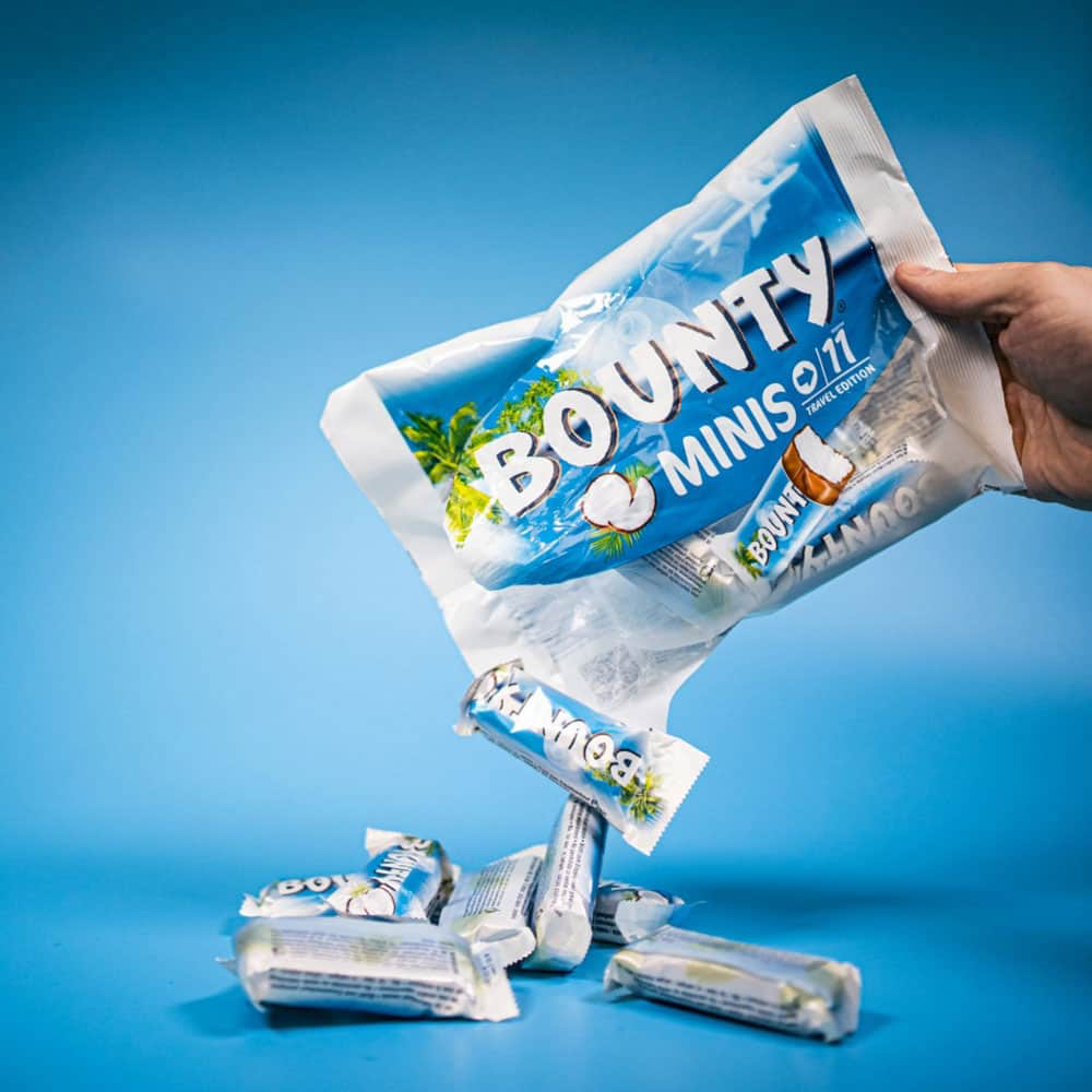Socola dừa Bounty và Donaci