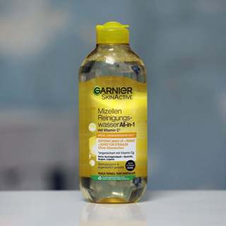  Nước Tẩy Trang Làm Sáng Da Garnier Vitamin C Micellar Cleansing Water 400ml - VÀNG 