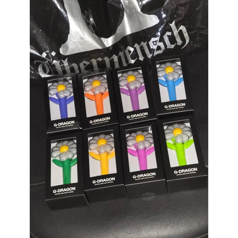 (HÀNG CHÍNH HÃNG) Móc khoá Mini Light Keyring G-Dragon Official các màu