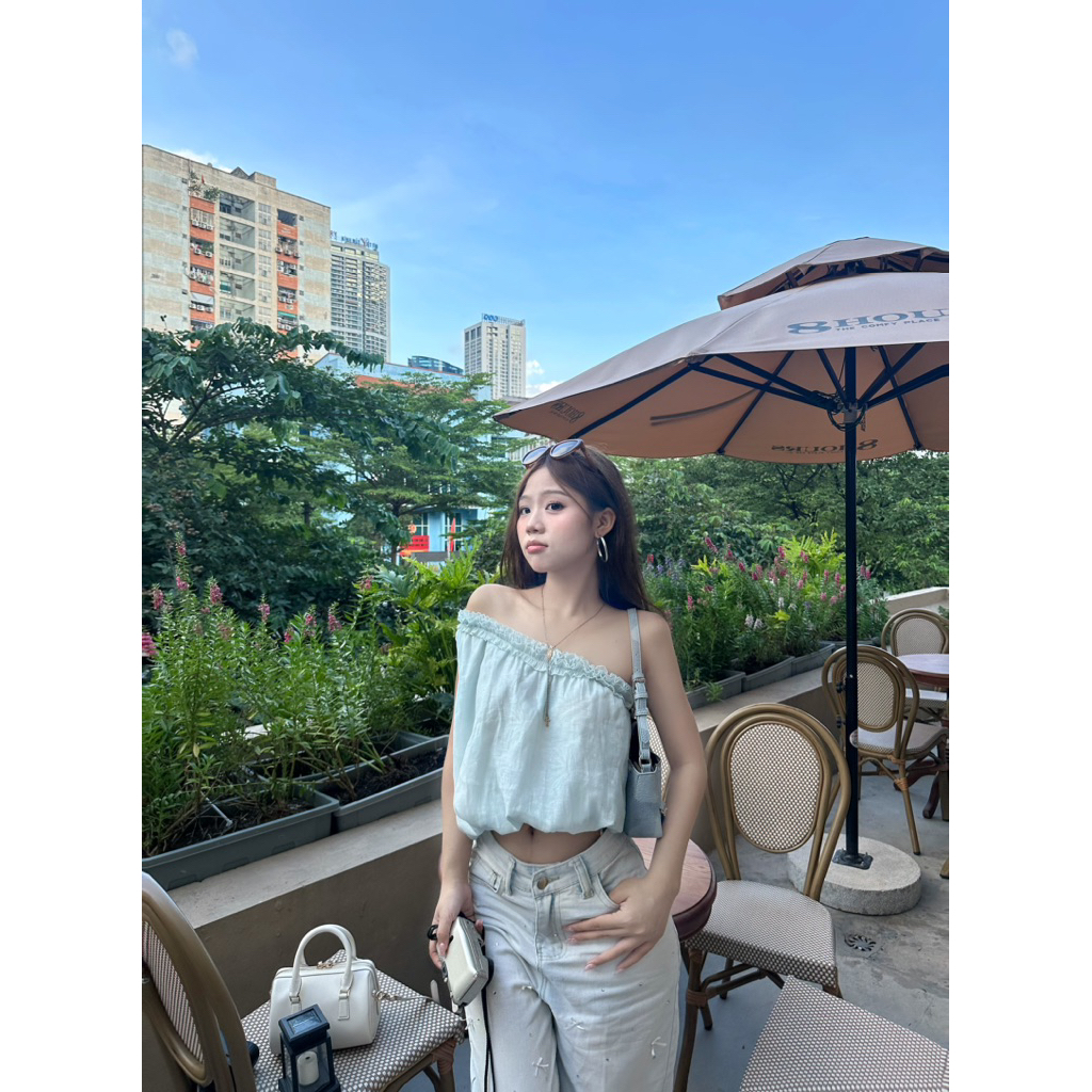 LIBEROSIS - Áo form bí hở vai mùa hè SWEET BUBBLE TOP (có hoạ tiết hoa trắng) | BigBuy360 - bigbuy360.vn