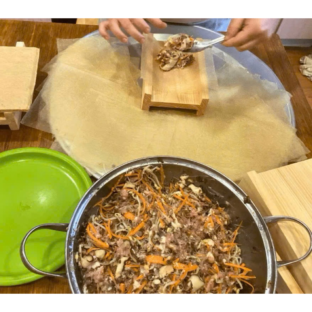 khuôn làm nem ,chả