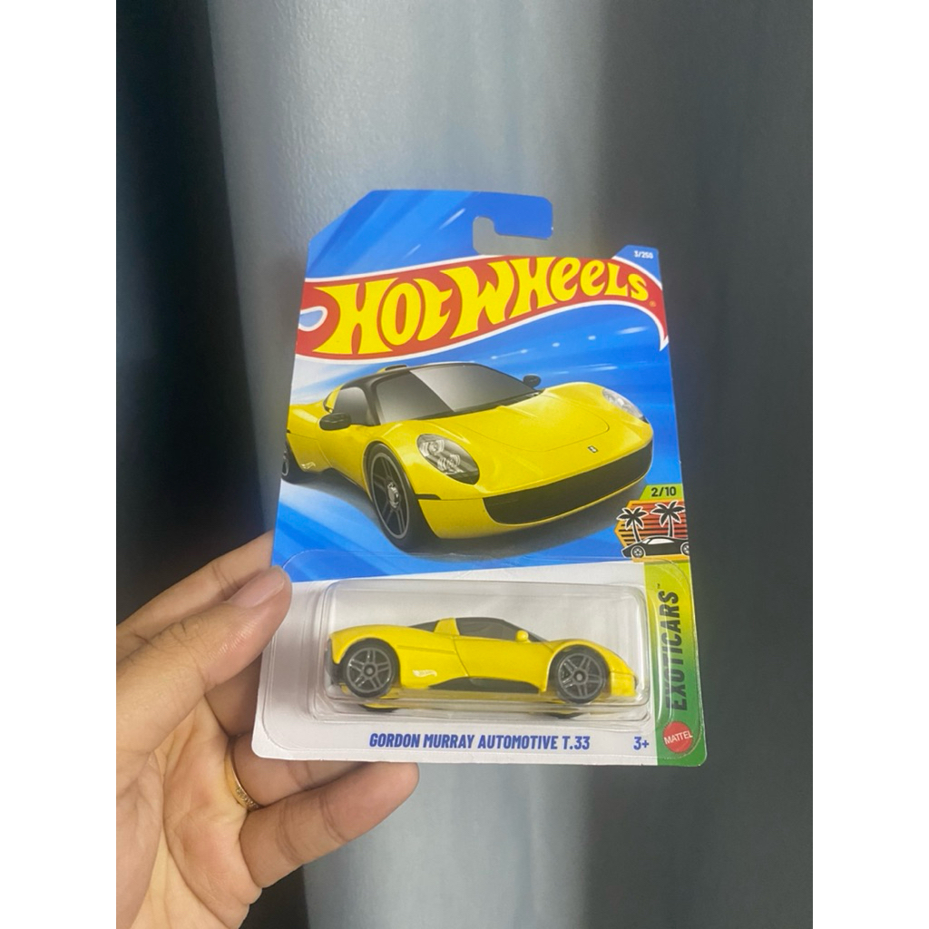 Xe Mô Hình Hot Wheels GORDON MURRAY AUTOMOTIVE T.33 Vàng