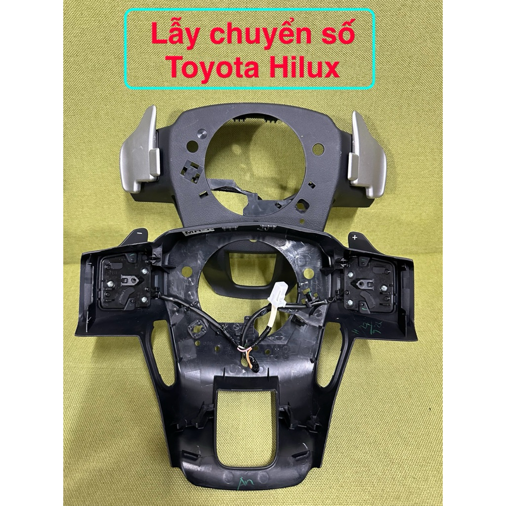 Lẫy chuyển số Toyota Hilux 2015-2025