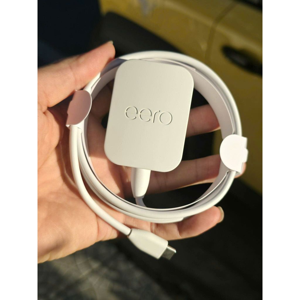 Củ sạc liền cap hãng EERO, sạc nhanh 45w - cap Type-c