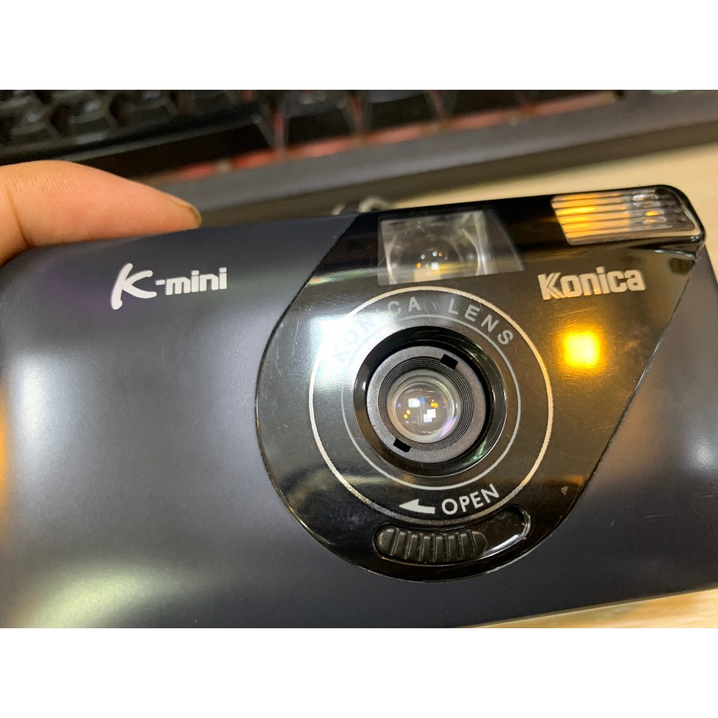 Máy ảnh film PNS Konica K-mini