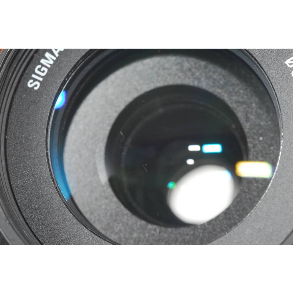 lens canon Sigma 55–200mm f/4–5.6 DC  Ngàm ef-s (dùng cho canon crop) - Lens máy ảnh