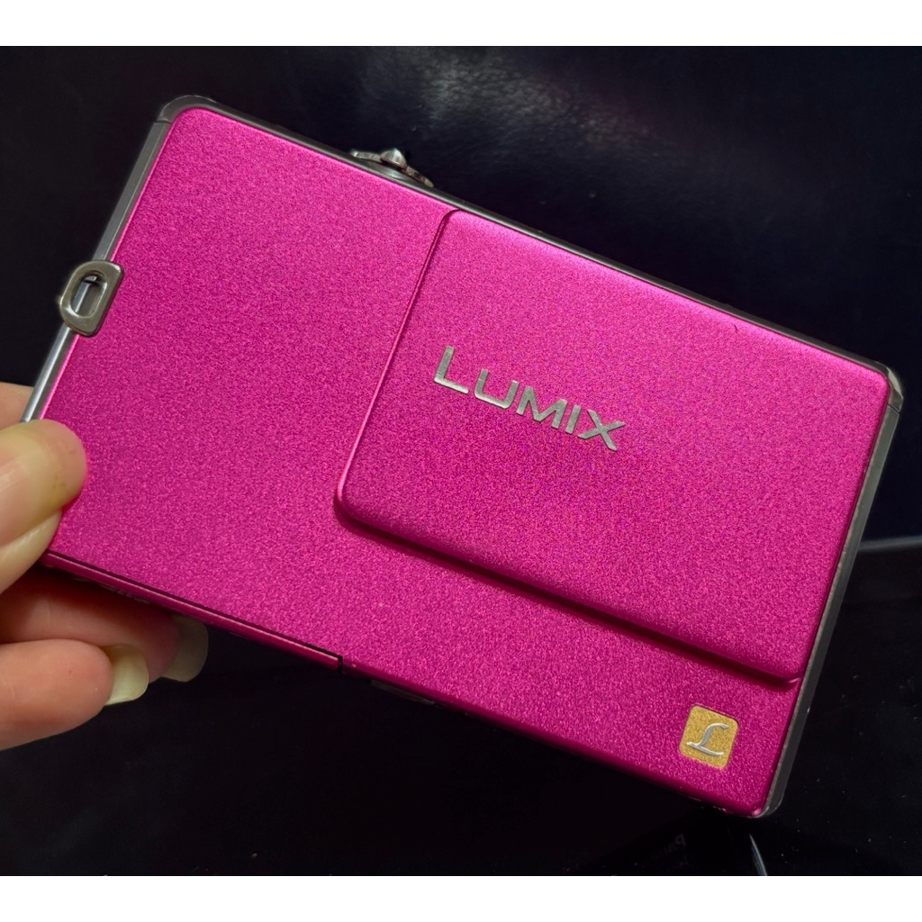 Máy ảnh PANASONIC LUMIX DMC-FP1