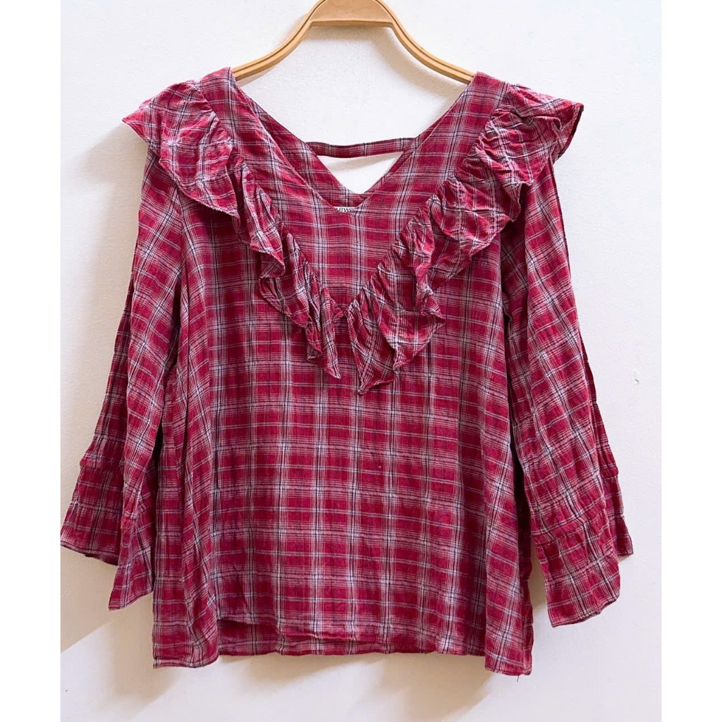 Áo sơ mi sọc caro nữ của Hàn Quốc- 2 Hnad (Size L).Korean women's checkered shirt - 2 Hands (Size L)