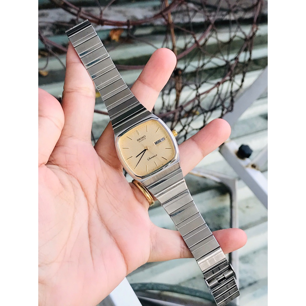 Đồng hồ nam si nhật Seiko tank 2 lịch size 32mm dây lụa