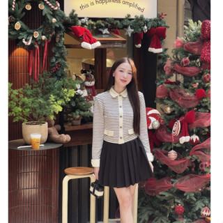  GERME Áo len cardigan nữ Linea len dệt kim phối khuy đồng Áo khoác len nữ kẻ trắng đen phong cách Hàn Quốc AVNH112503 