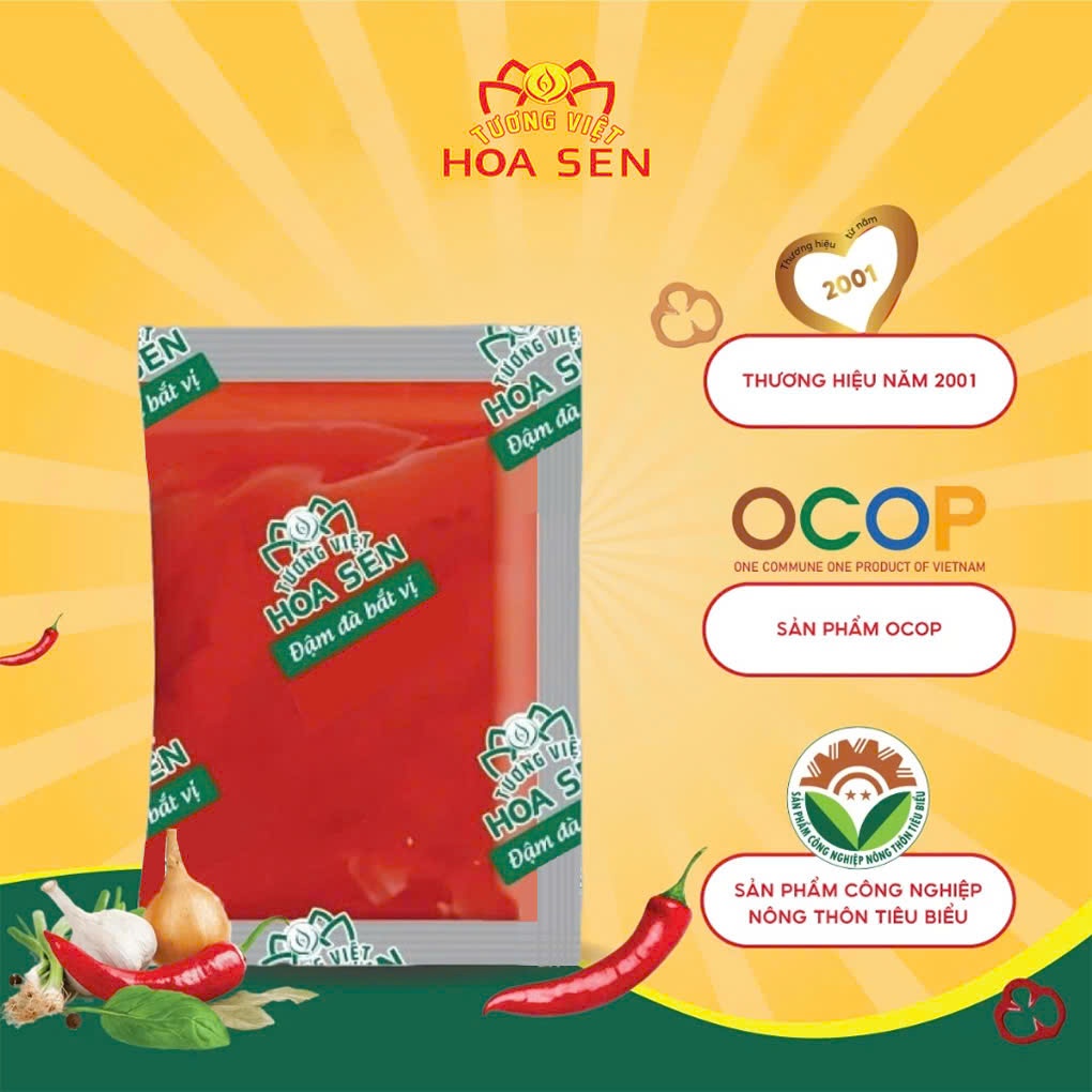 Tương ớt gói nhỏ 15g TV - Túi 100 gói - Tương Việt Hoa Sen - Đậm đà bắt vị
