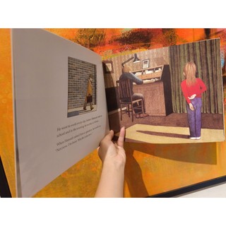 Sách - Gorilla by Anthony Browne - English Children Picture Book